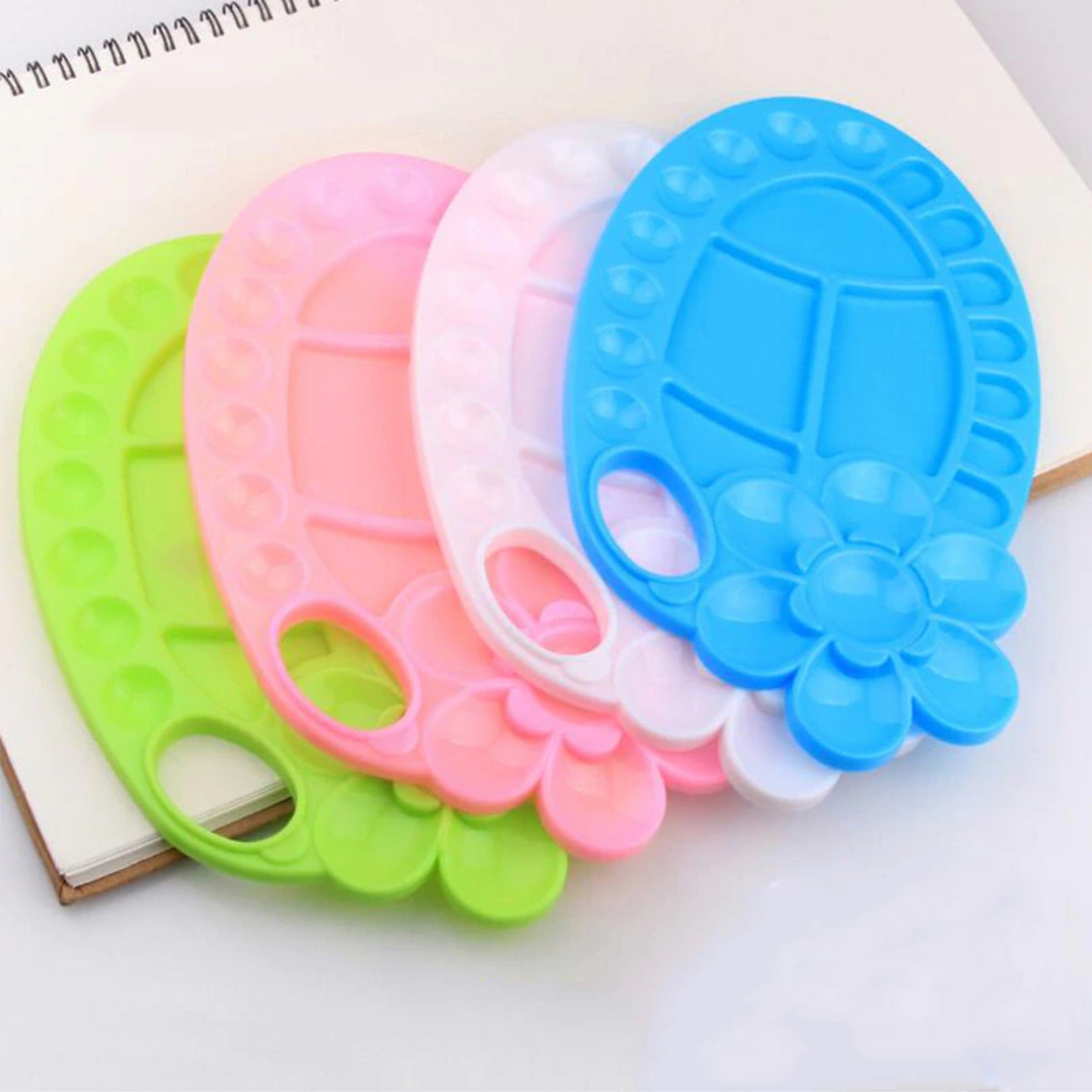 Plastic Paint Palette 26 Pot Small